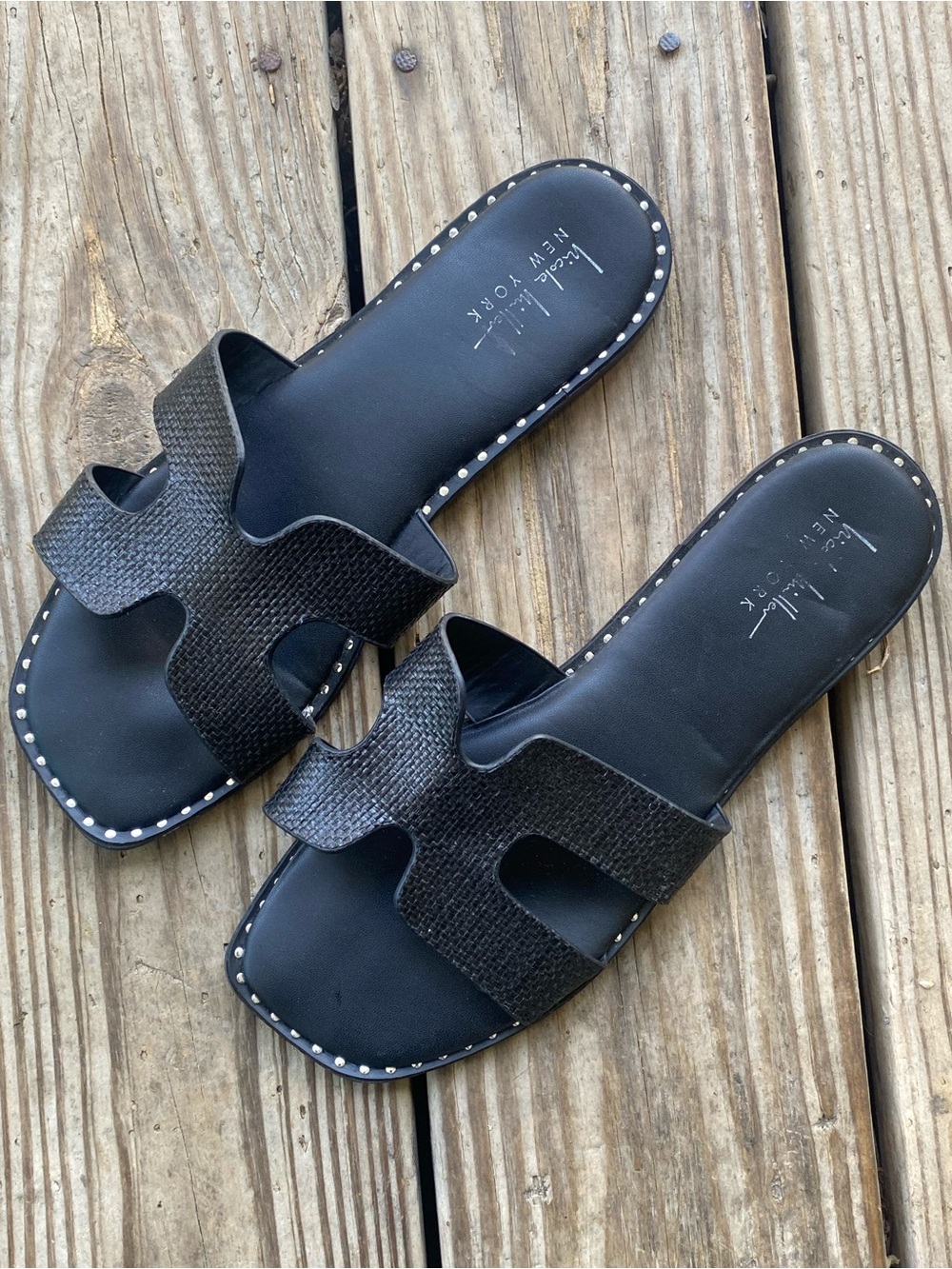 ✨ NICOLE MILLER- “H” Strapless Sandals ✨